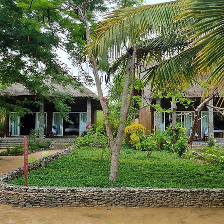 Sangany Lodge Befotaka Bay Eksteriør billede