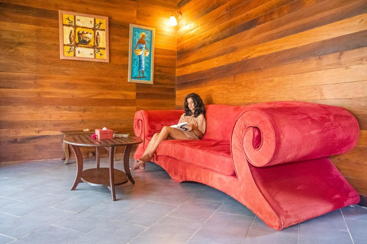 Sangany Lodge Befotaka Bay Eksteriør billede