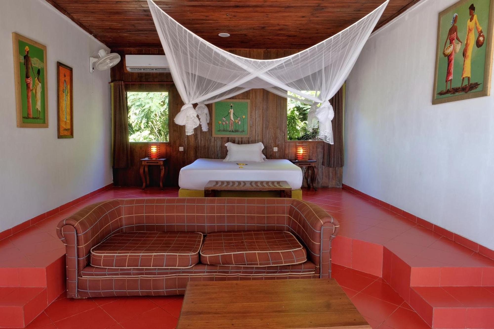 Sangany Lodge Befotaka Bay Eksteriør billede