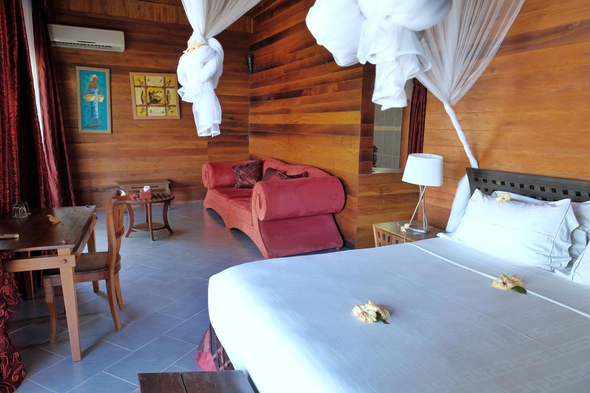 Sangany Lodge Befotaka Bay Eksteriør billede