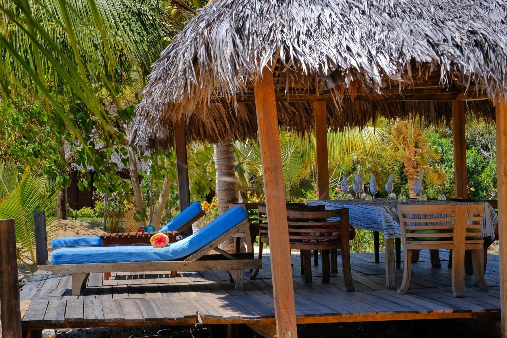 Sangany Lodge Befotaka Bay Eksteriør billede